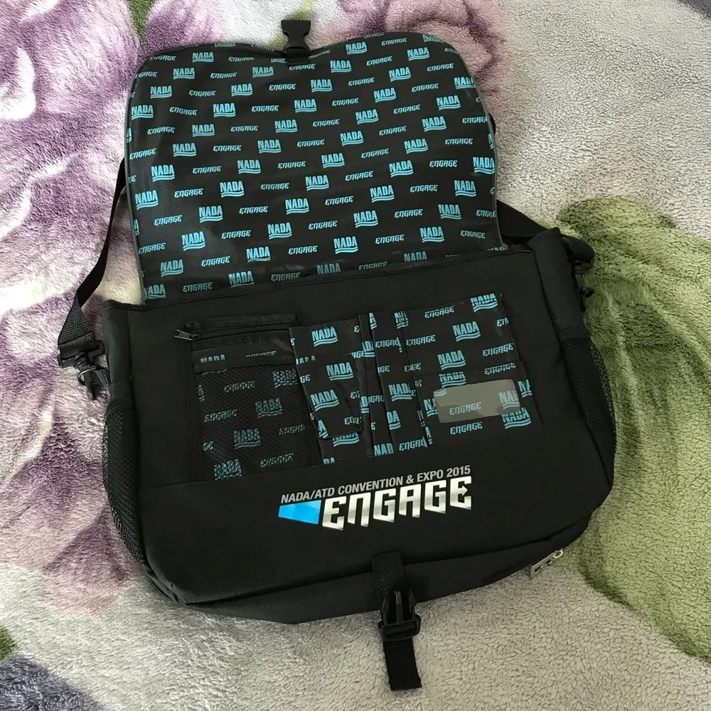 CheckMate Airport Security Friendly Computer Bag